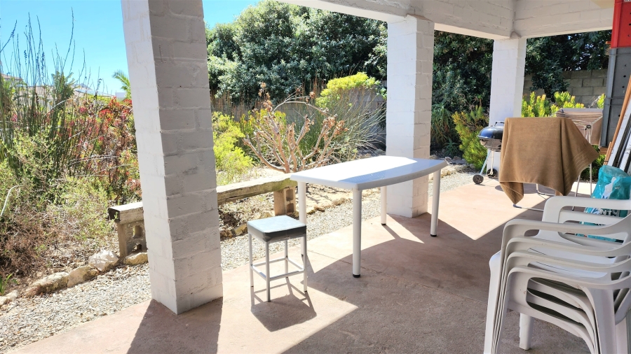 5 Bedroom Property for Sale in Country Club Western Cape